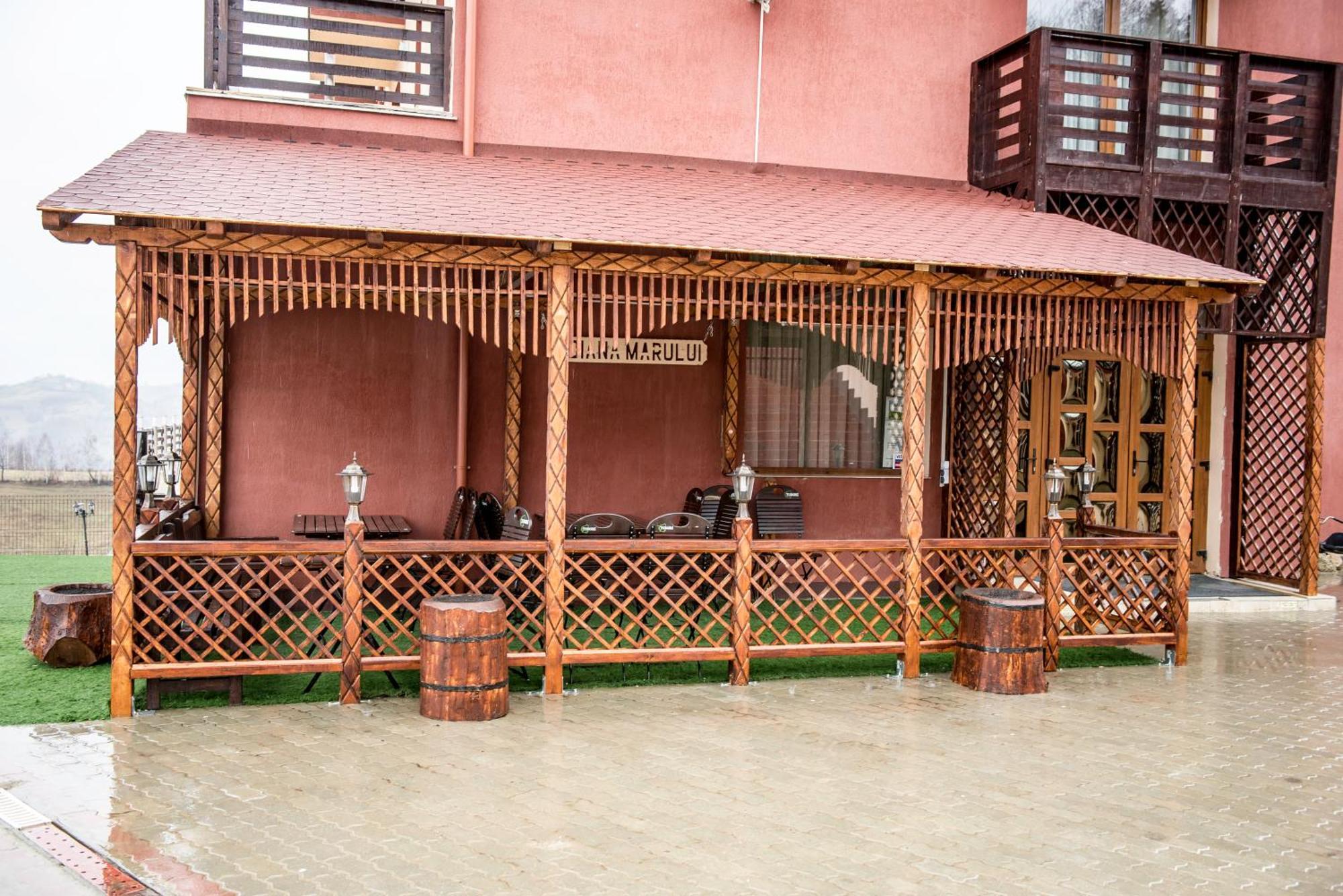Pension Chalet Poiana Marului Ranch Exterior photo